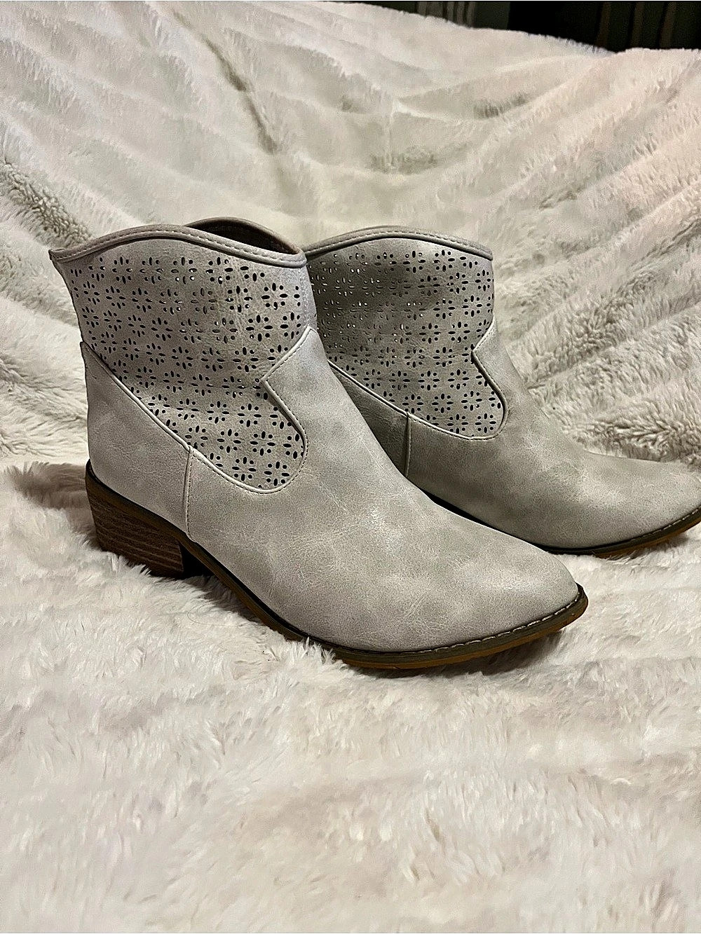 Women's Floral Ankle Boots in Gray